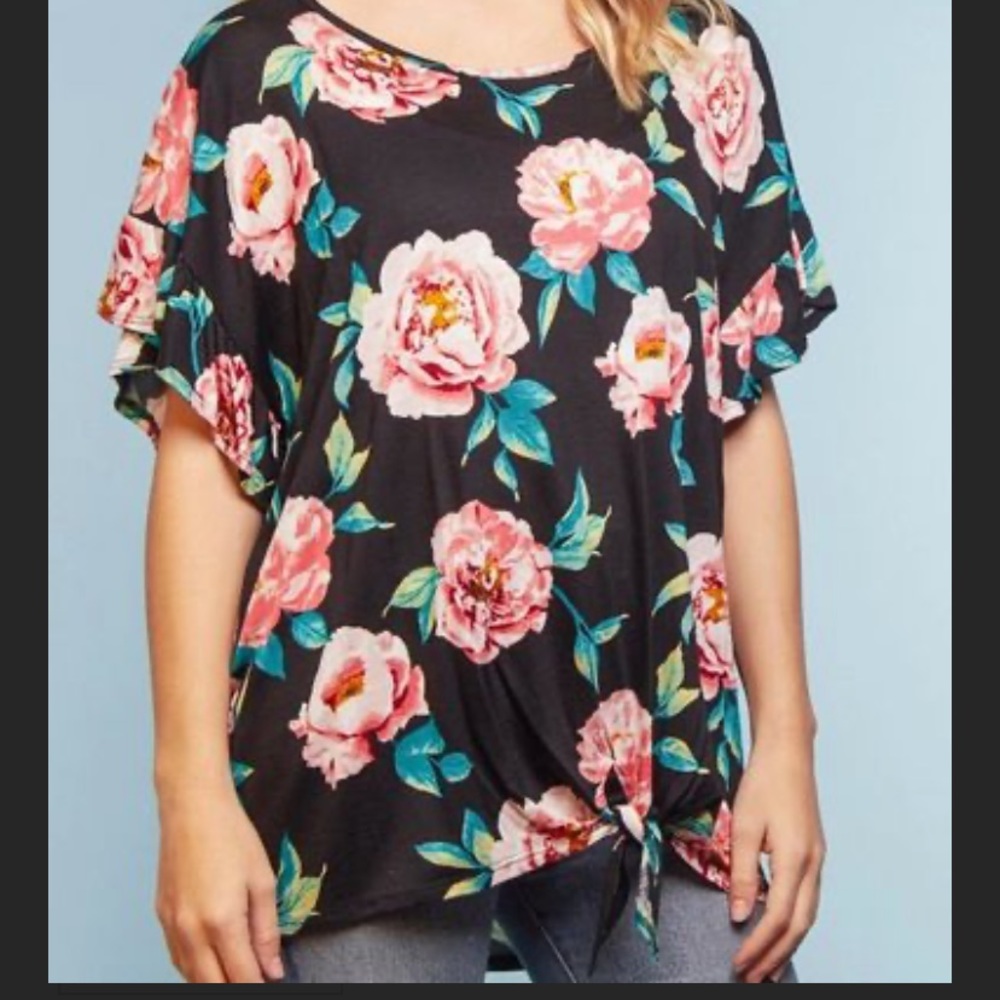 Black floral top